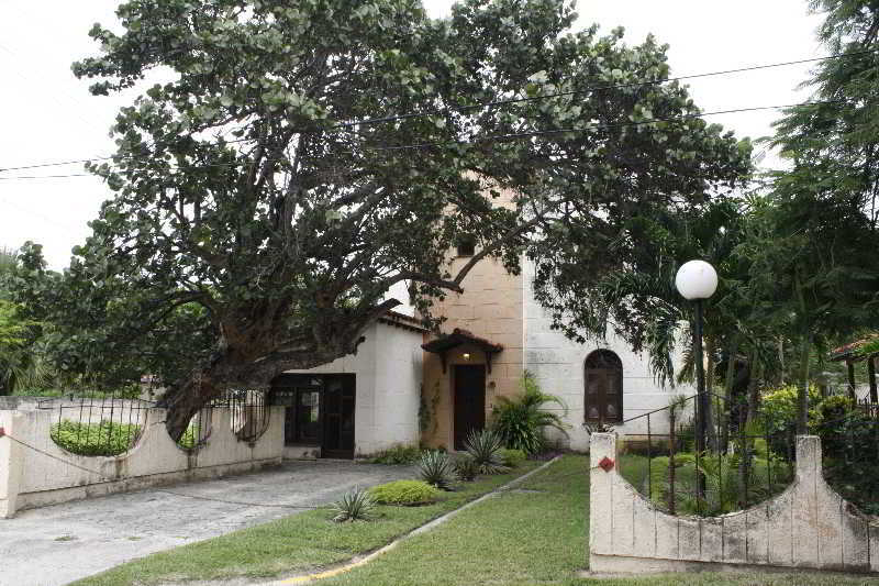 Islazul Villa Sotavento Varadero Exterior photo